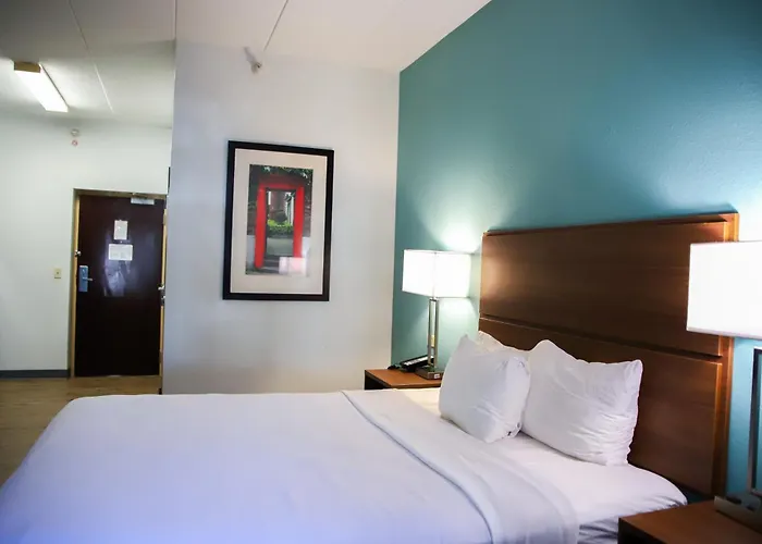 Hotel Mainstay Chicago Hillside