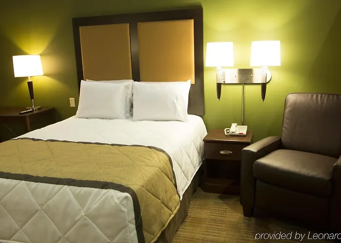 Hotel Mainstay Chicago 3*