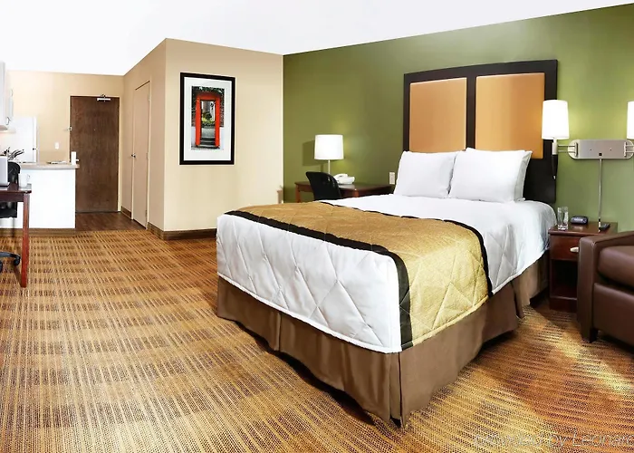 Hotel Mainstay Chicago 3*